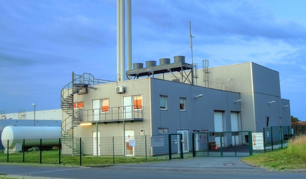 biomass-heating-power-plant-910240_1280